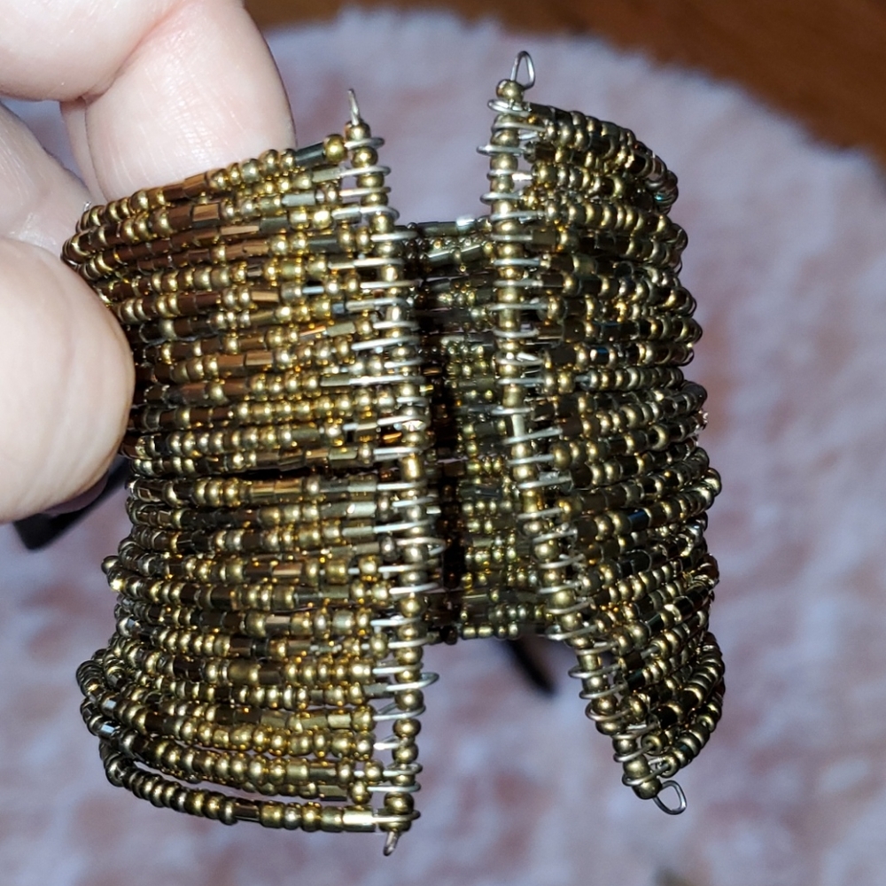 NWT BRONZE/GOLD CUFF BRACLET - Picture 4 of 4